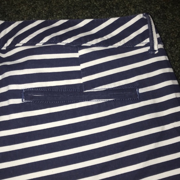 Old Navy Shorts - Picture 5 of 5